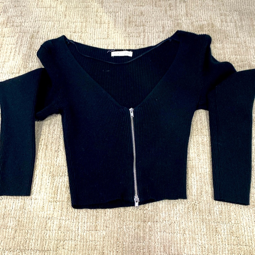 LA Hearts Zip Up Long Sleeve Crop Top